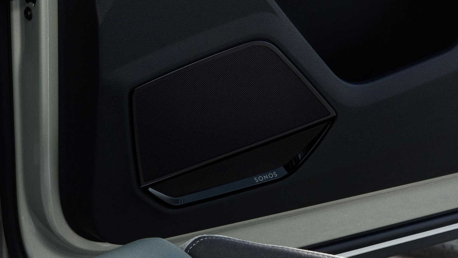 Audi Q3 Sportback SONOS 3D Premium Sound - Audi Australia